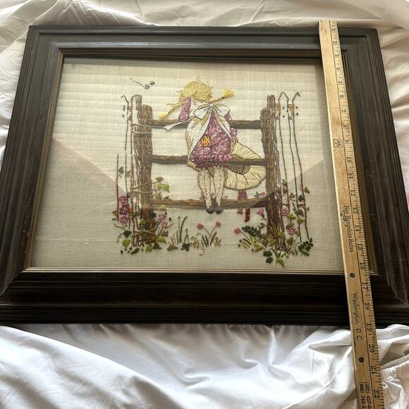 Holly Hobbie Garden Gate Embroidered Needle Point Vintage Framed Art - Picture 12 of 12